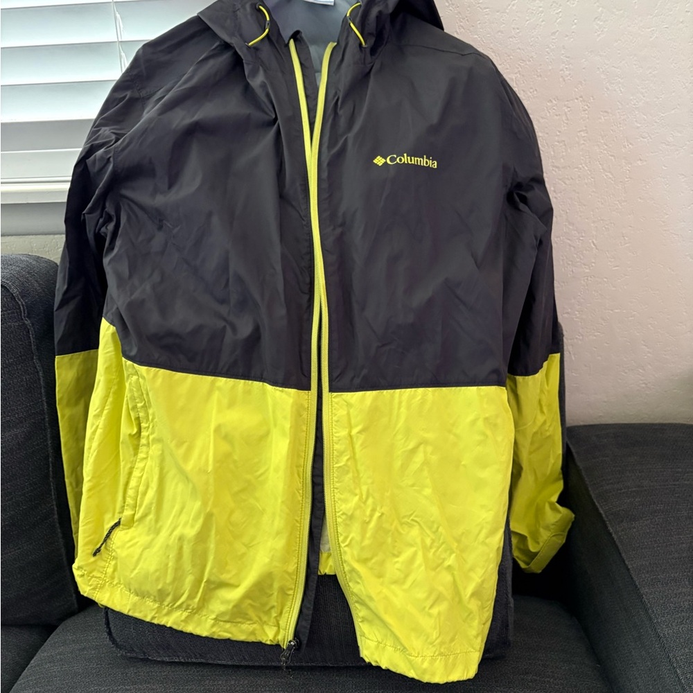 Columbia Gray and Yellow Jacket
